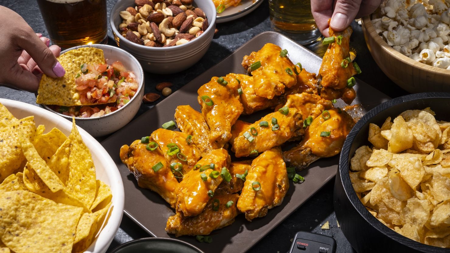Best Super Bowl Food Deals 2025 – Save Big on Game Day Eats!